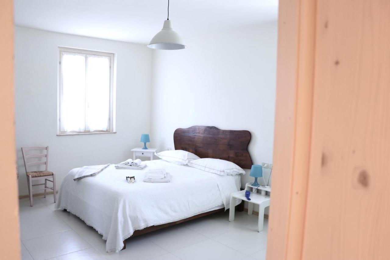 B&B Villa Olesia Ostra Eksteriør bilde